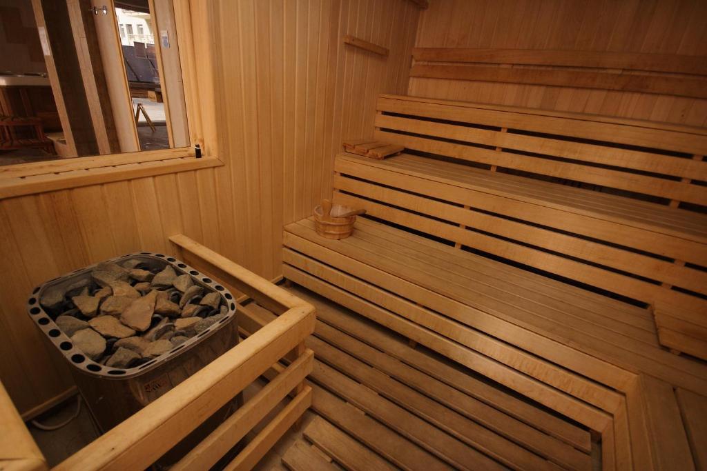Panorama Wellness Apartman Hotel ハイデゥソボスロー エクステリア 写真